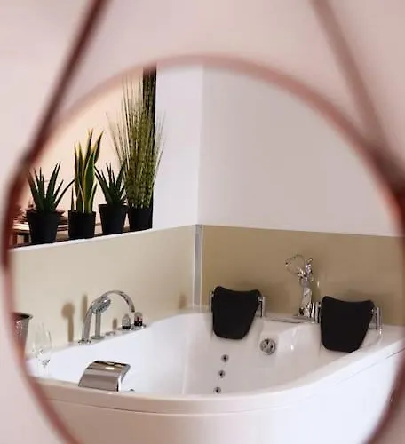 Le Cocoon & By Nancyintimelounge Daire